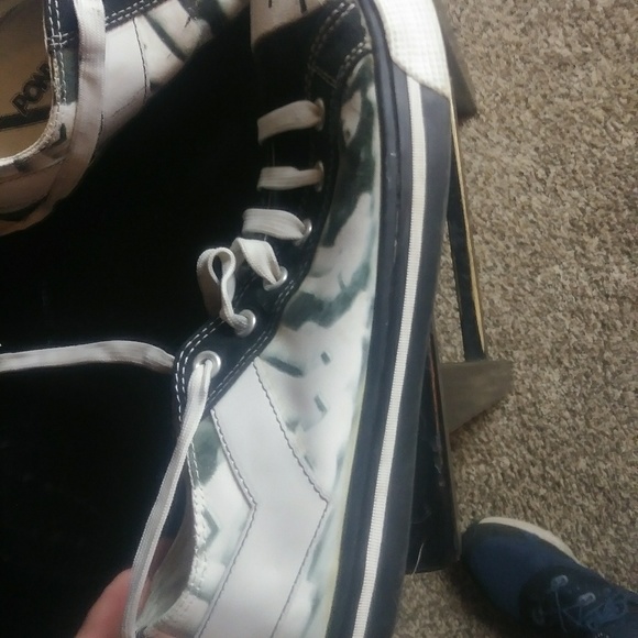 Mens PNY shoes - Picture 2 of 4